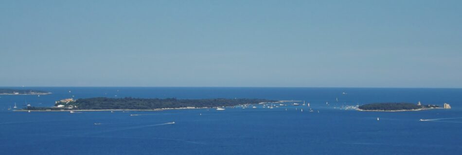 Îles de Lérins vues depuis Théoule-sur-Mer